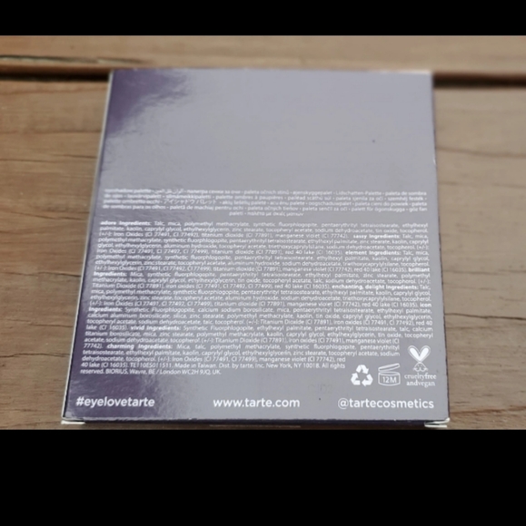 Tart Sunrise Amazonian Clay Eyeshadow Pallet - Picture 4 of 10